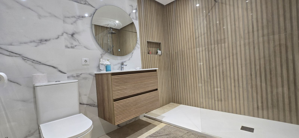 3 Bedroom Apartment for Sale in New Golden Mile — 7