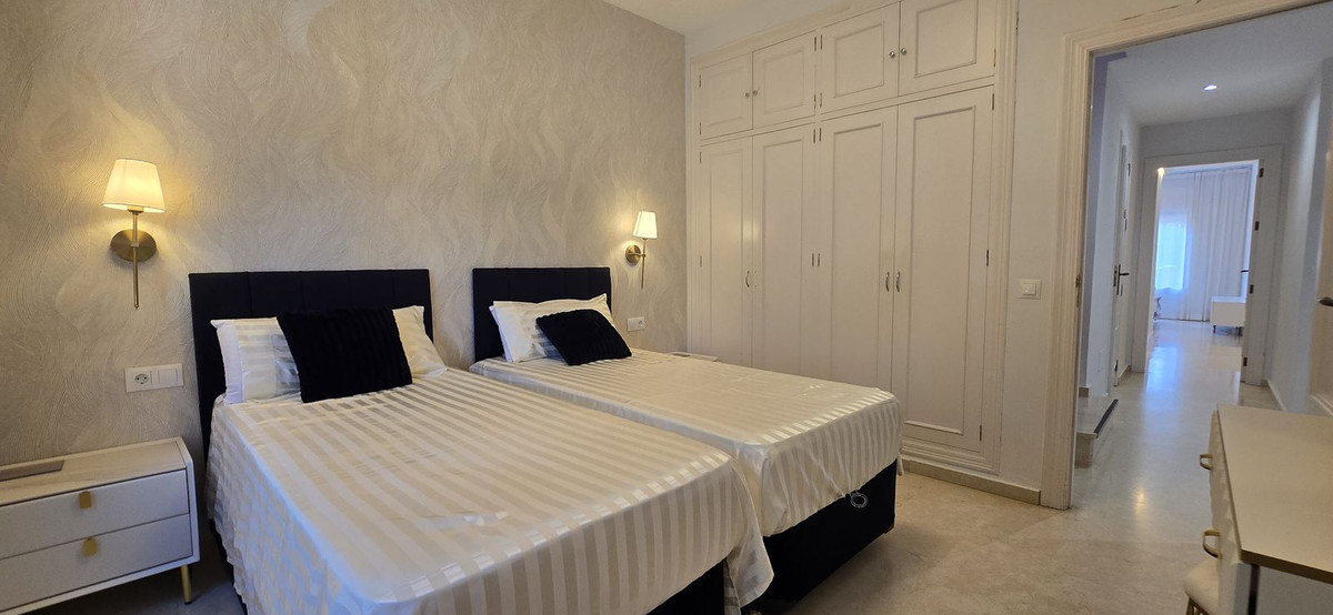 3 Bedroom Apartment for Sale in New Golden Mile — 9