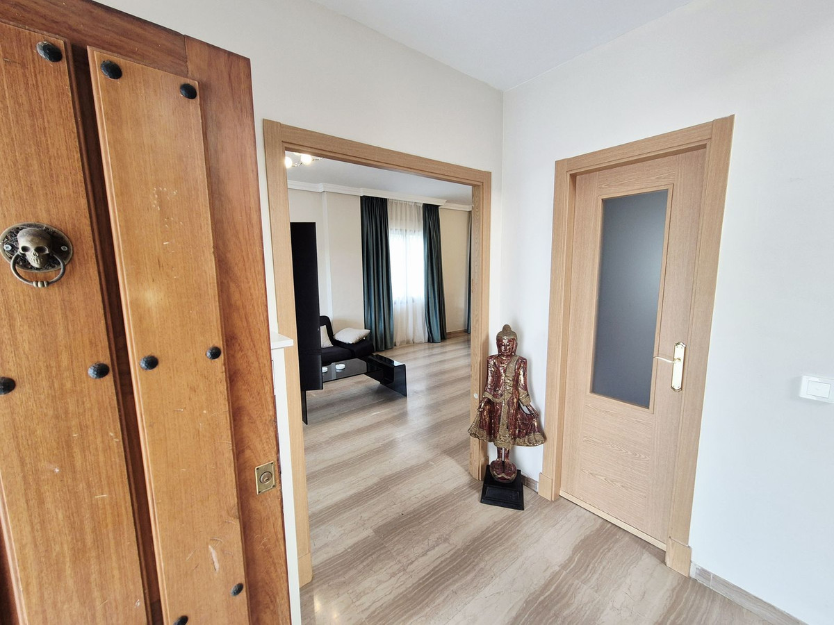 4 Dormitorios Villa en Venta en Guadalmina Baja — view 7