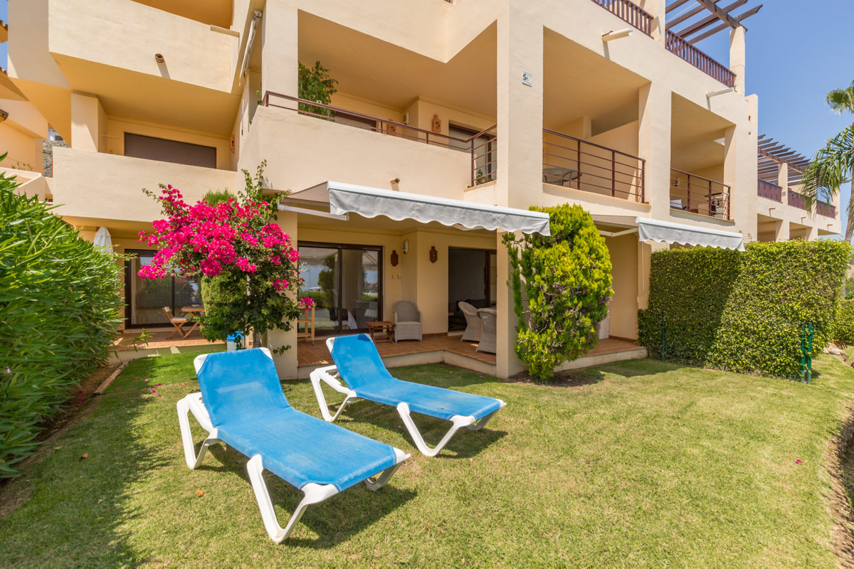 3 Bedroom Apartment for Sale in Los Arqueros — 2