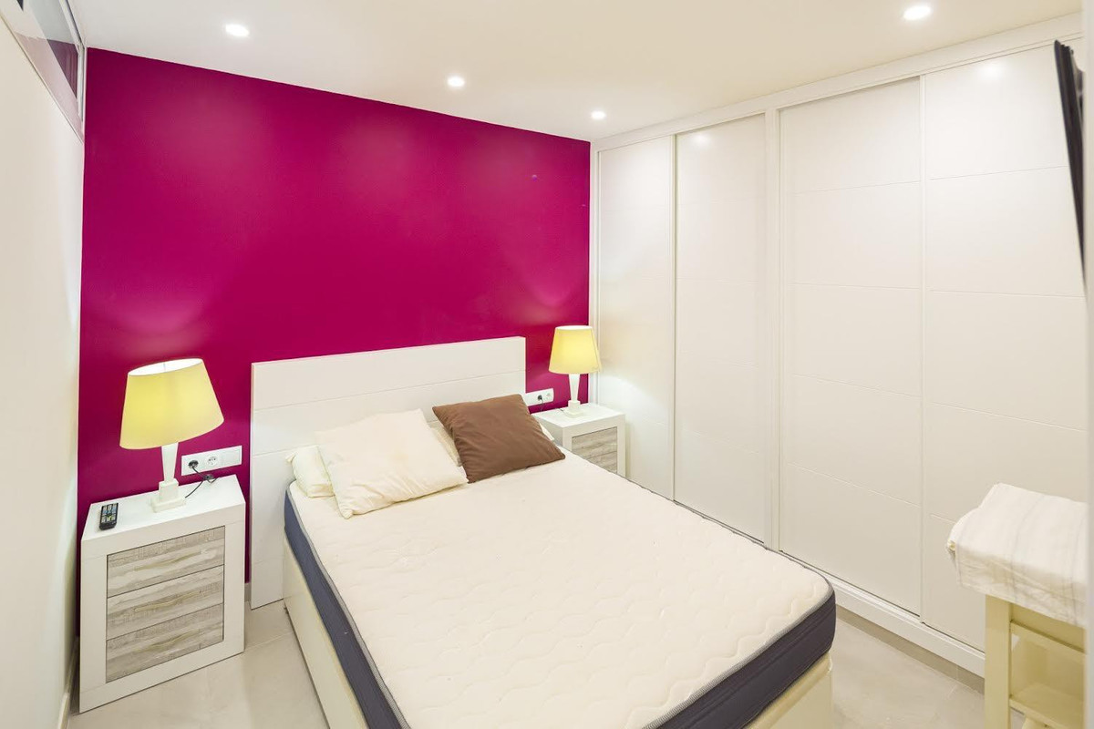 2 Bedroom Apartment for Sale in Nueva Andalucía — view 8