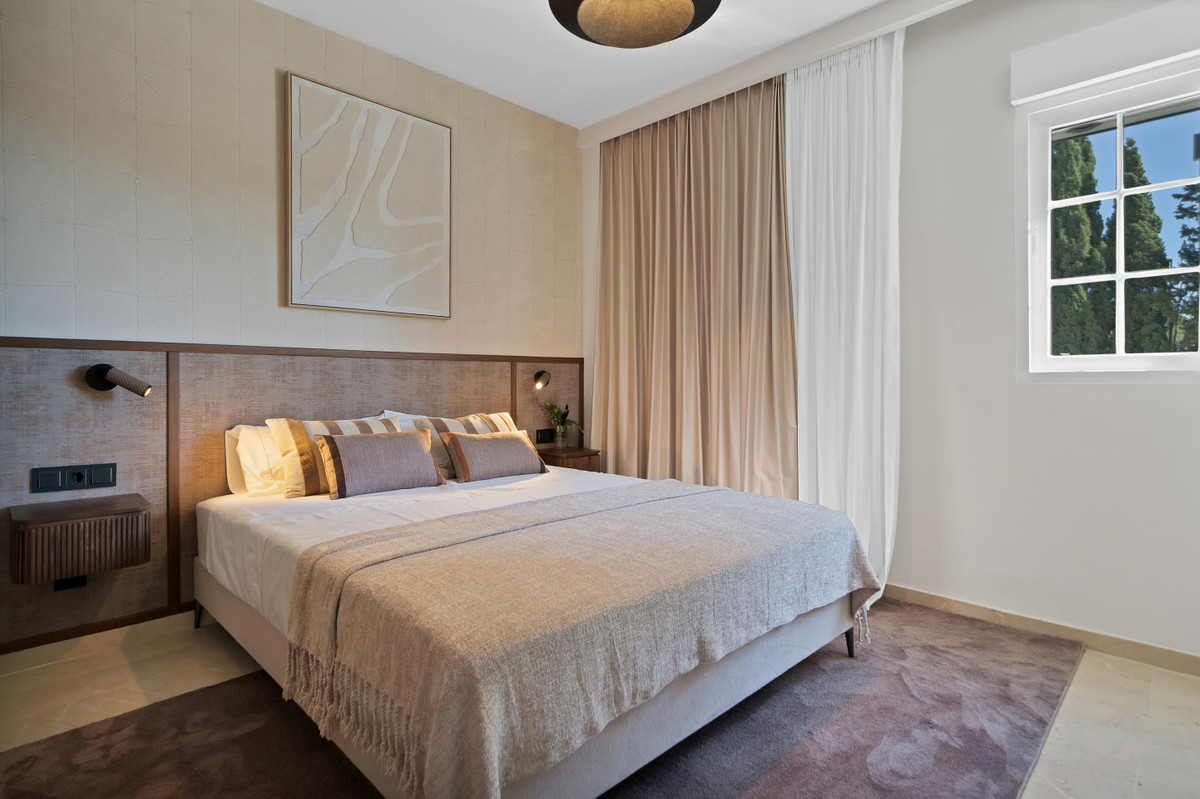 2 Bedroom Apartment for Sale in Marbella — view 14