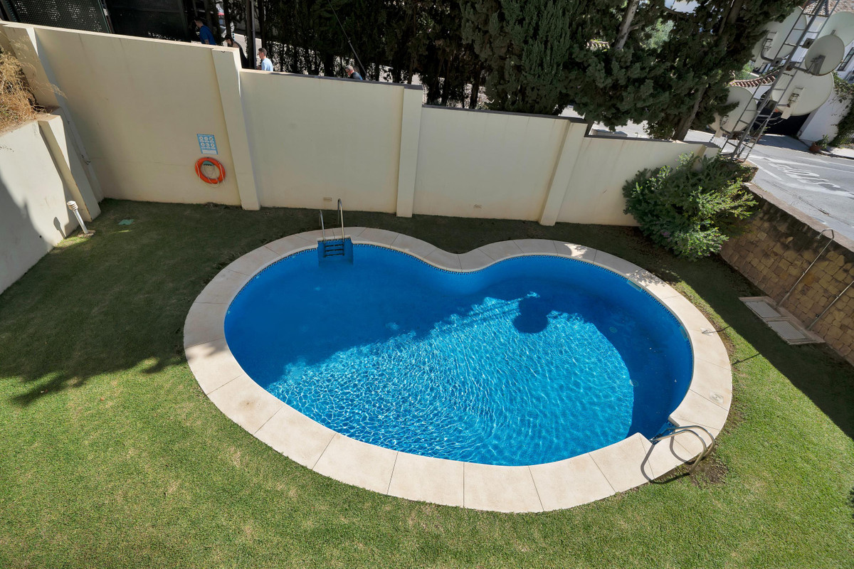 2 Bedroom Apartment for Sale in Marbella — view 20