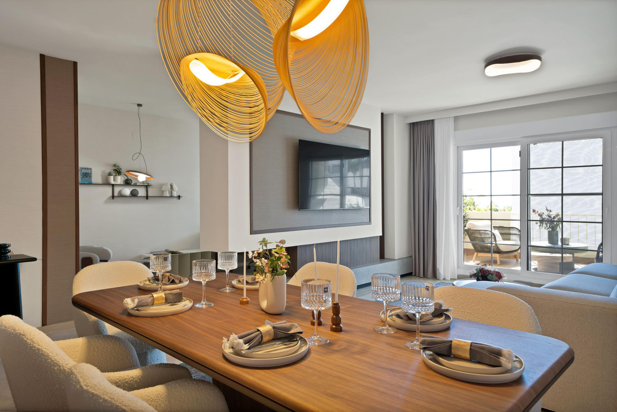 2 Bedroom Apartment for Sale in Marbella — view 6