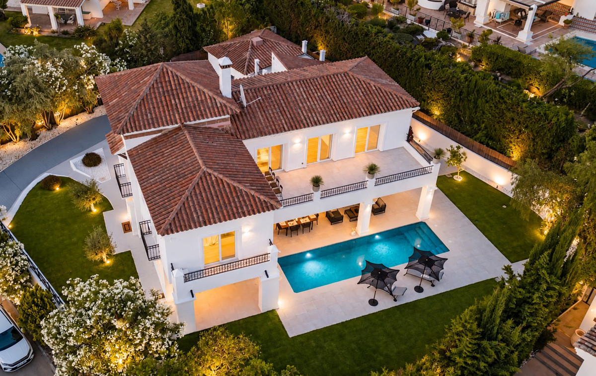 5 Dormitorios Villa en Venta en Benahavís — view 2