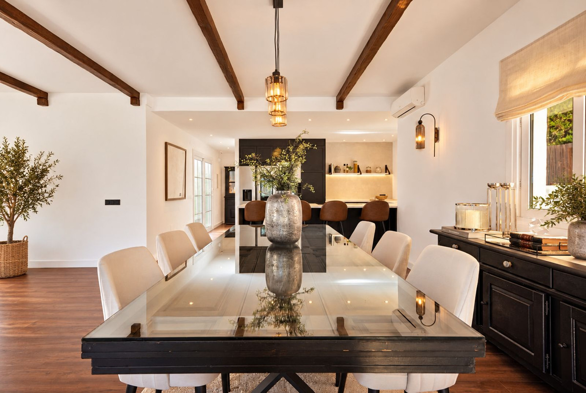 5 Dormitorios Villa en Venta en Benahavís — view 9