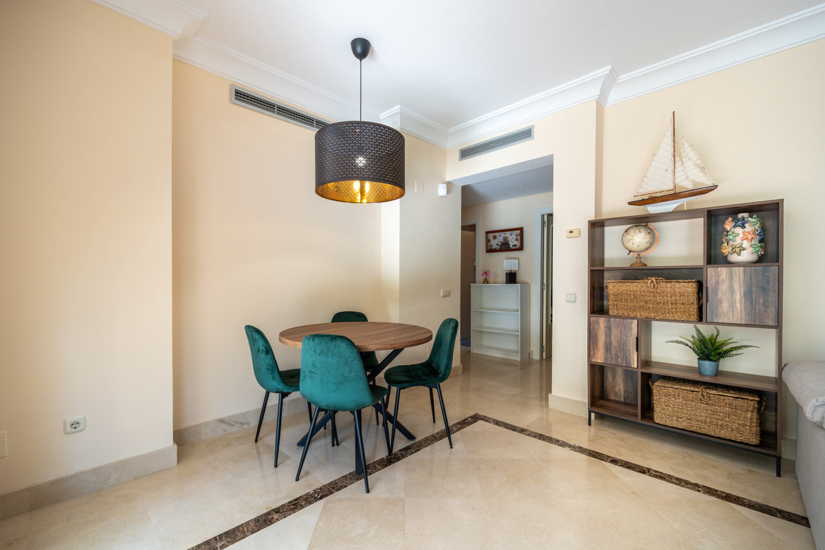 2 Chambres Appartement à Vendre à Estepona — view 12