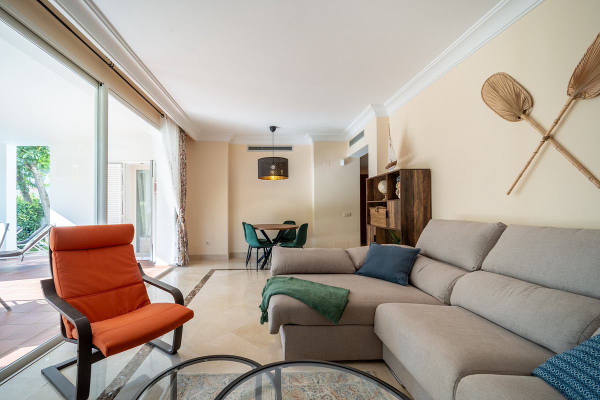 2 Chambres Appartement à Vendre à Estepona — view 13