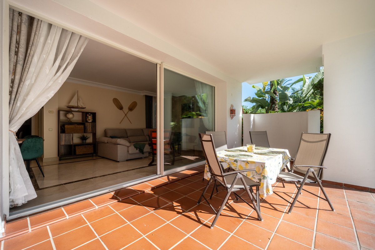 2 Chambres Appartement à Vendre à Estepona — view 9