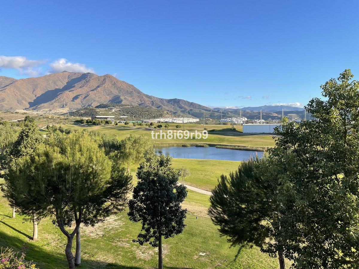 3 Bedroom Villa for Sale in Estepona