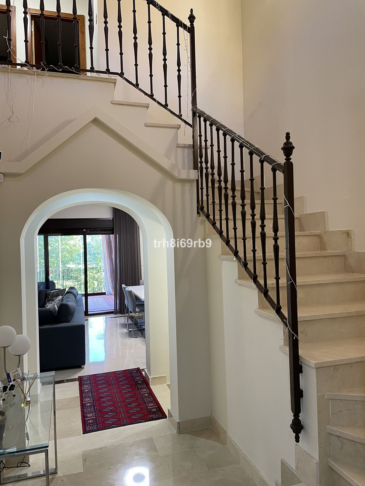 3 Bedroom Villa for Sale in Estepona — 9