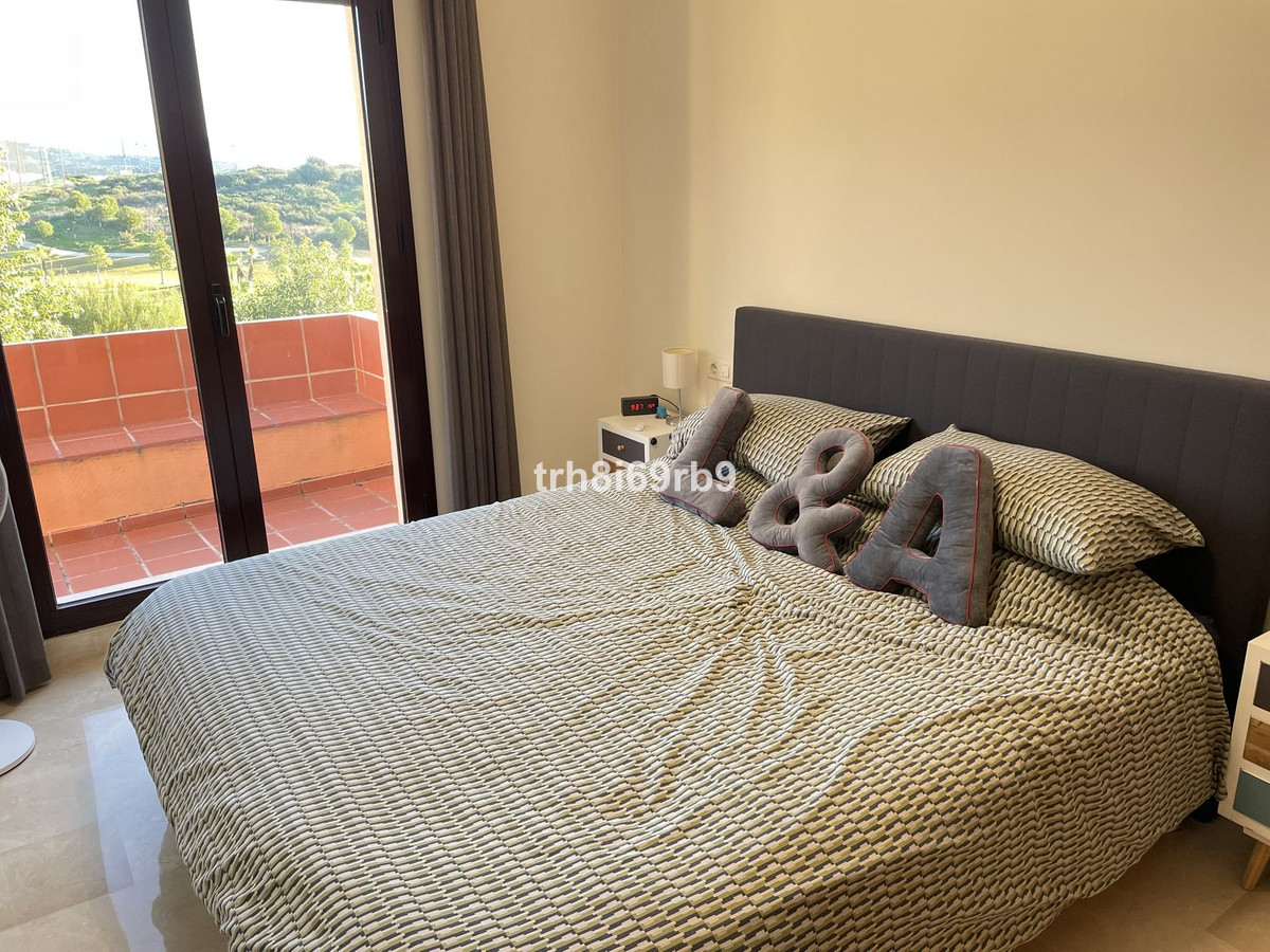 3 Bedroom Villa for Sale in Estepona — view 10