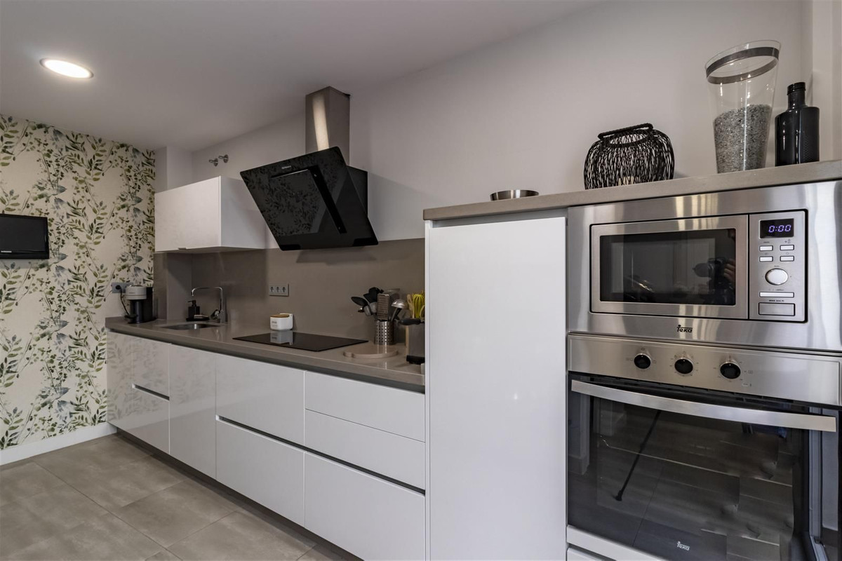 3 Bedroom Villa for Sale in San Pedro de Alcántara — 3