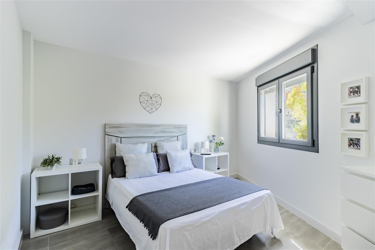 3 Bedroom Villa for Sale in San Pedro de Alcántara — 4