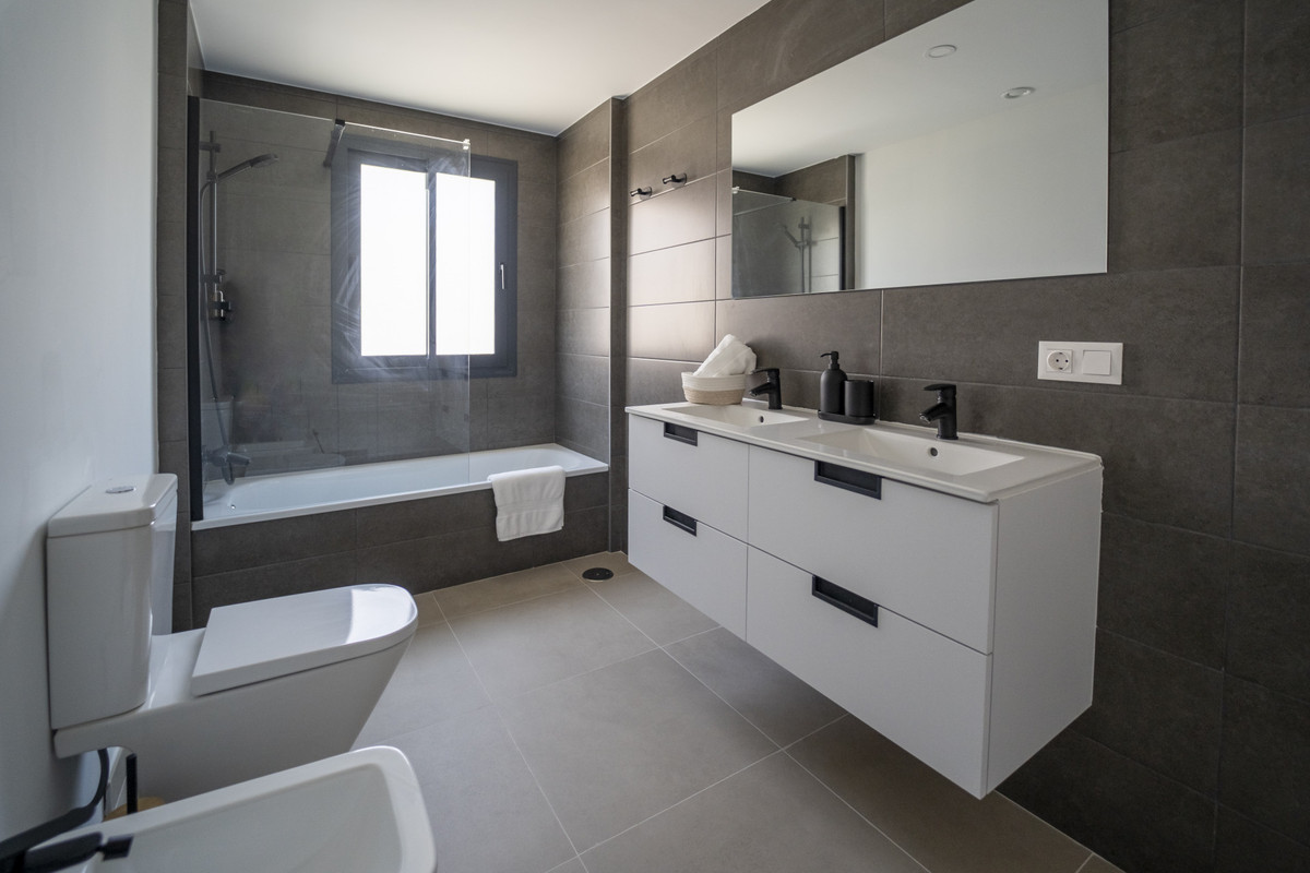 3 Bedroom Villa for Sale in Cancelada — 8