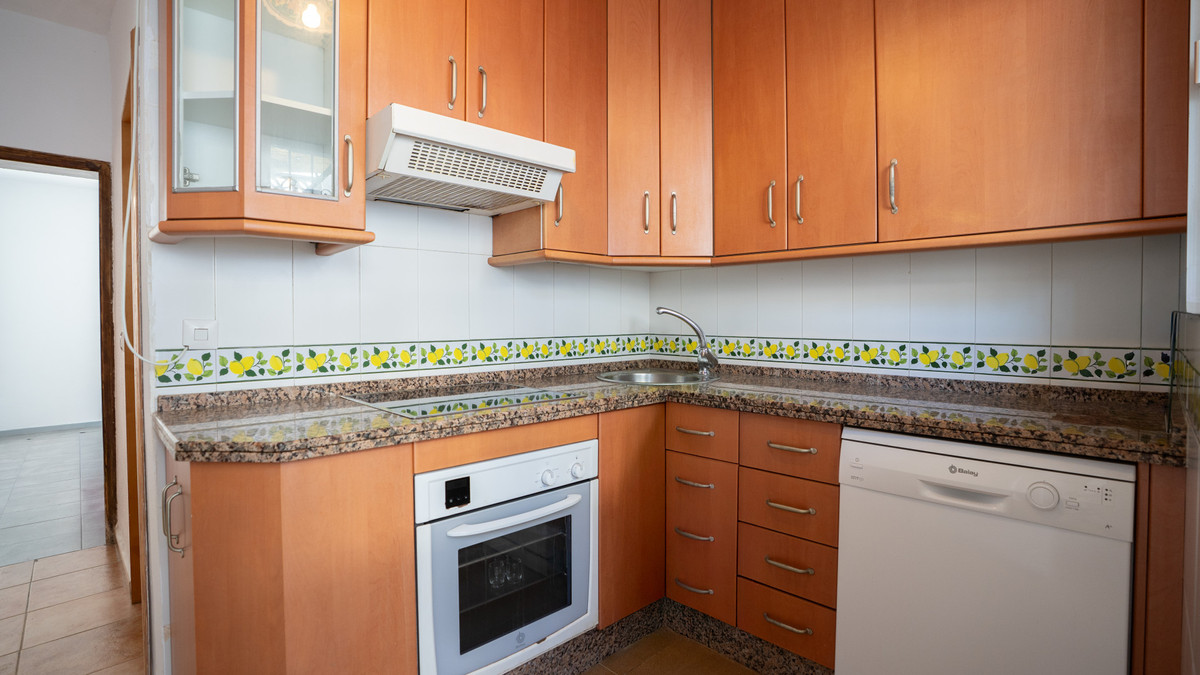 2 Bedroom Villa for Sale in Marbella — 3