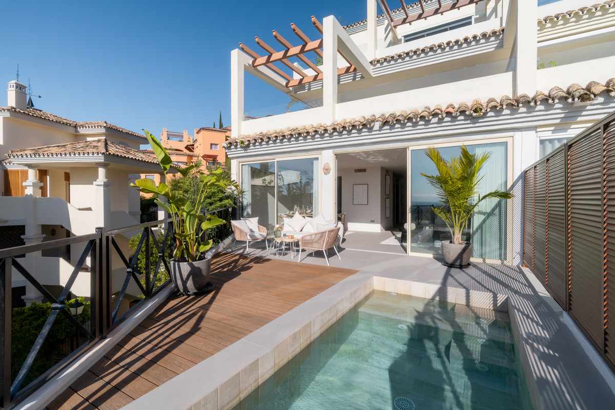 3 Bedroom Apartment for Sale in Nueva Andalucía — 7