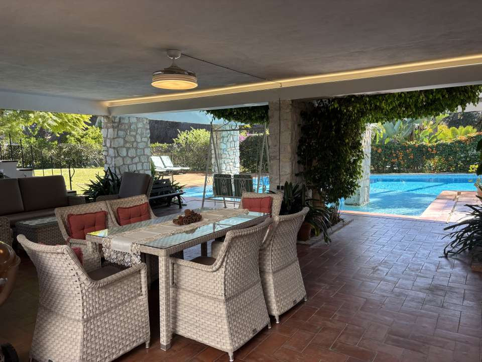 4 Bedroom Villa for Sale in Marbella — 4