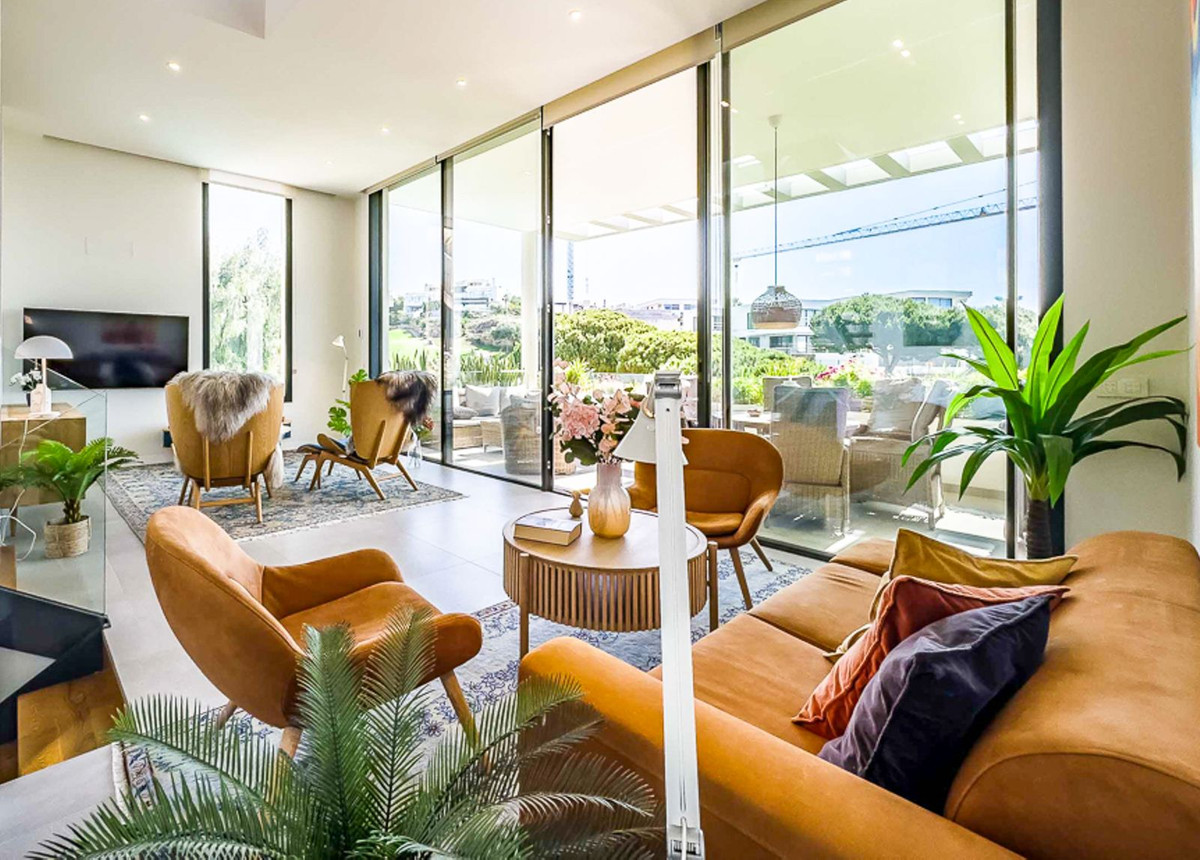 3 Bedroom Villa for Sale in Marbella — 7