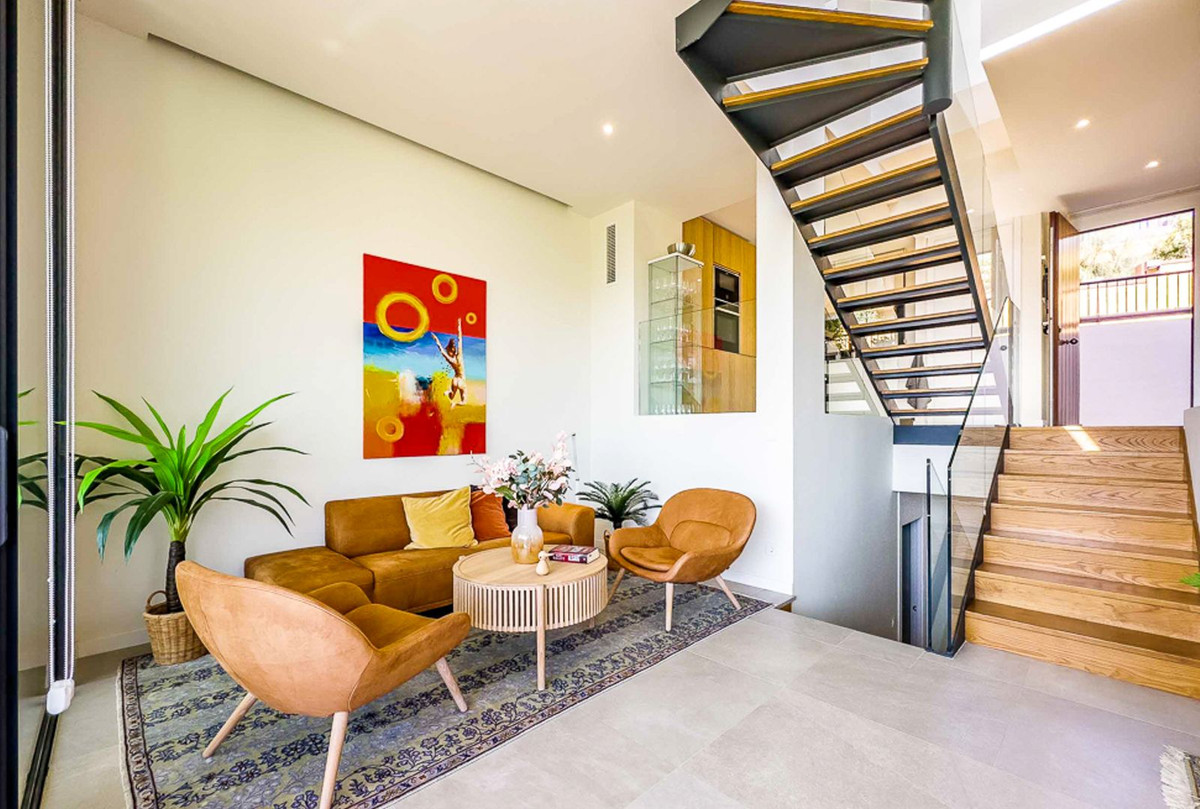 3 Bedroom Villa for Sale in Marbella — 9