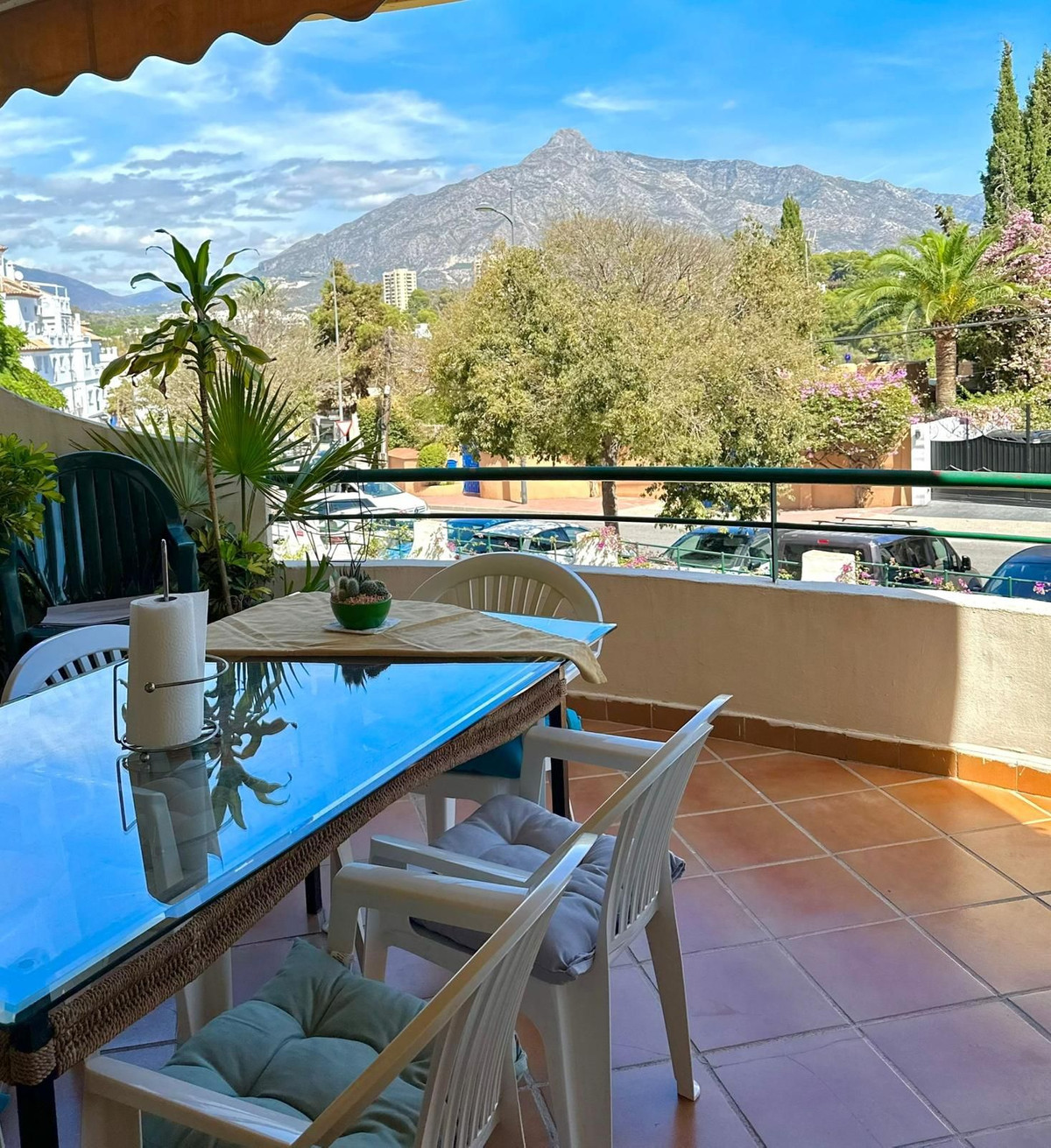 3 Bedroom Apartment for Sale in Nueva Andalucía