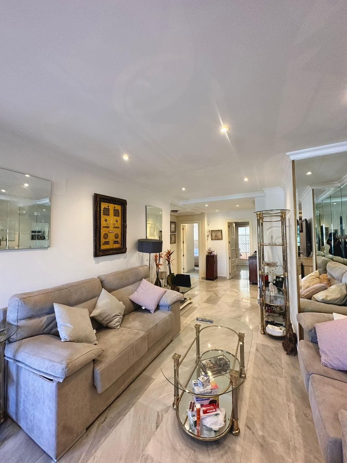 3 Bedroom Apartment for Sale in Nueva Andalucía — 2