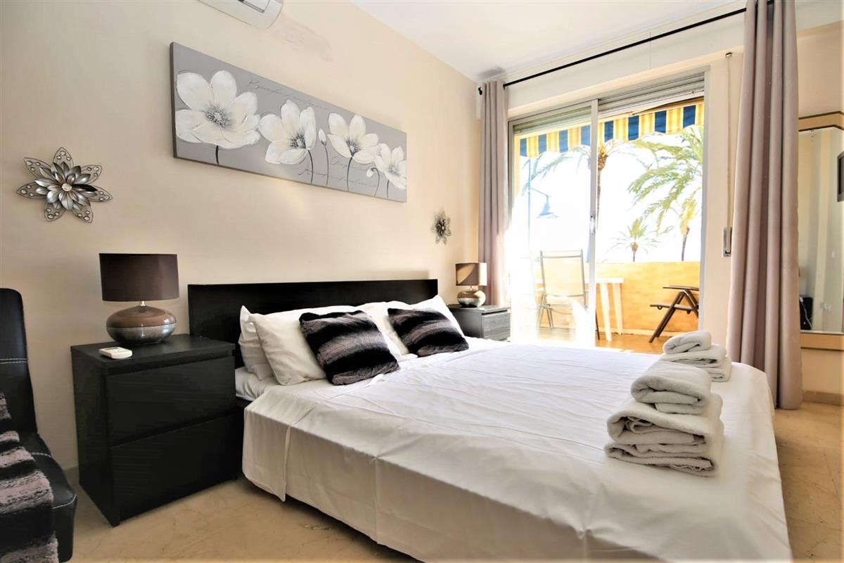 2 Bedroom Apartment for Sale in Estepona — 5