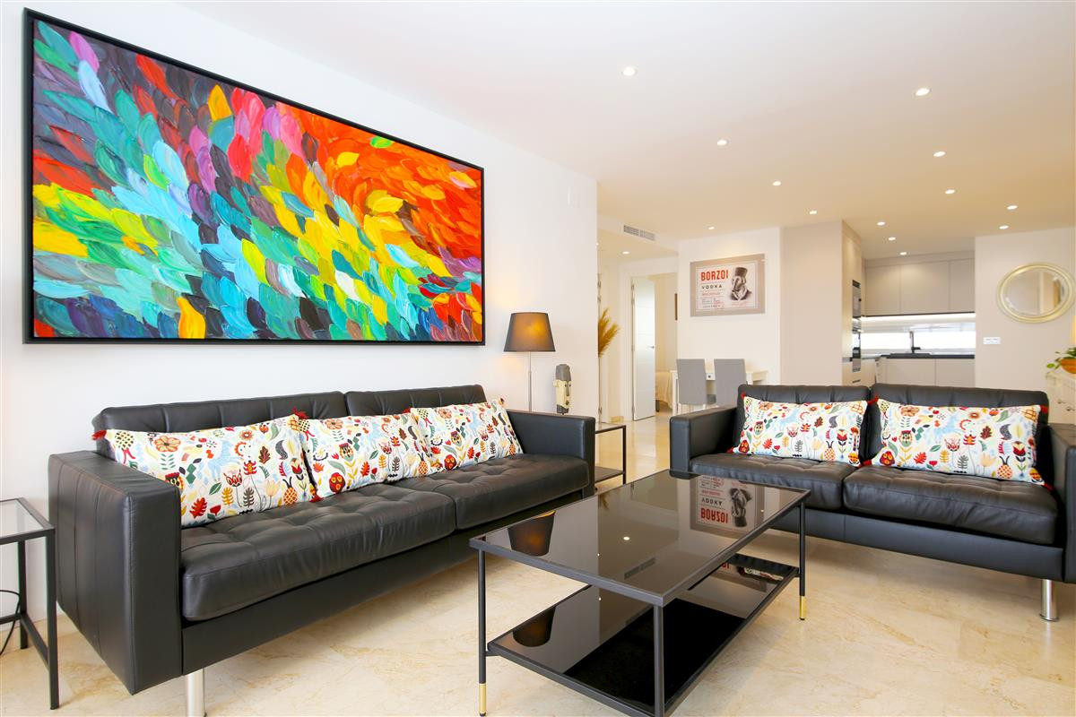 2 Bedroom Apartment for Sale in Estepona — 2