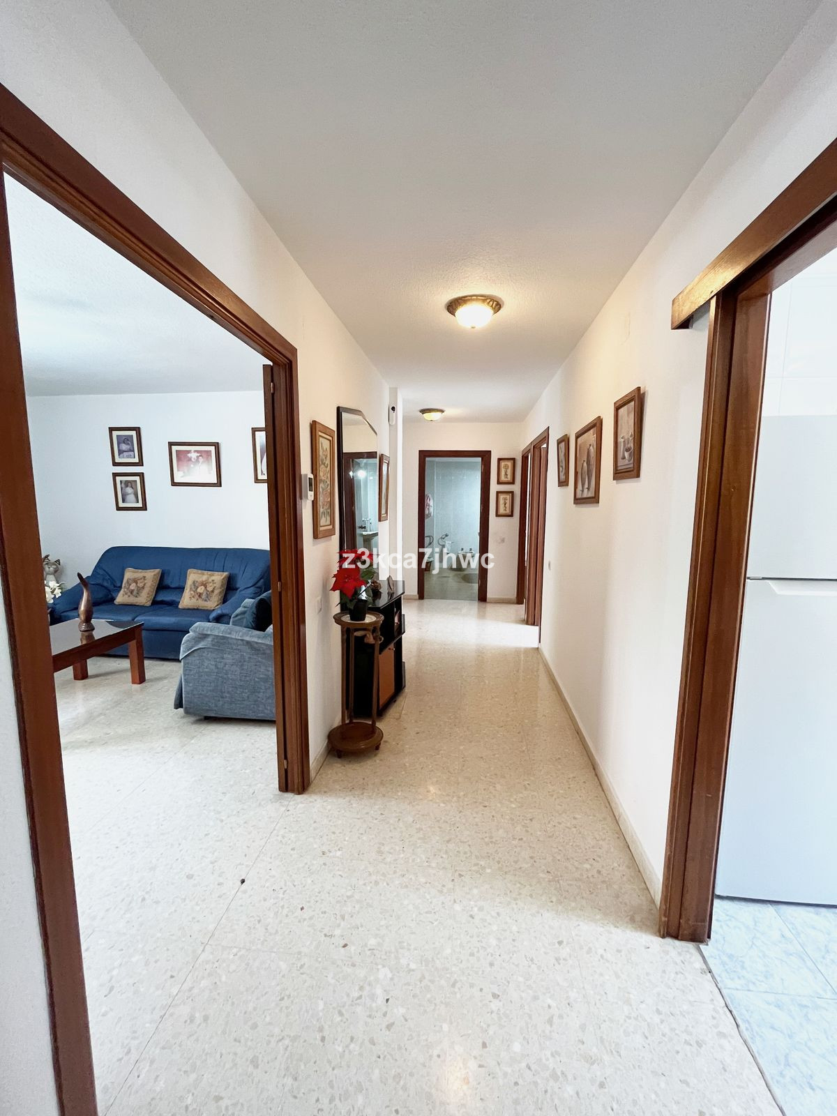 3 Bedroom Apartment for Sale in Estepona — 3