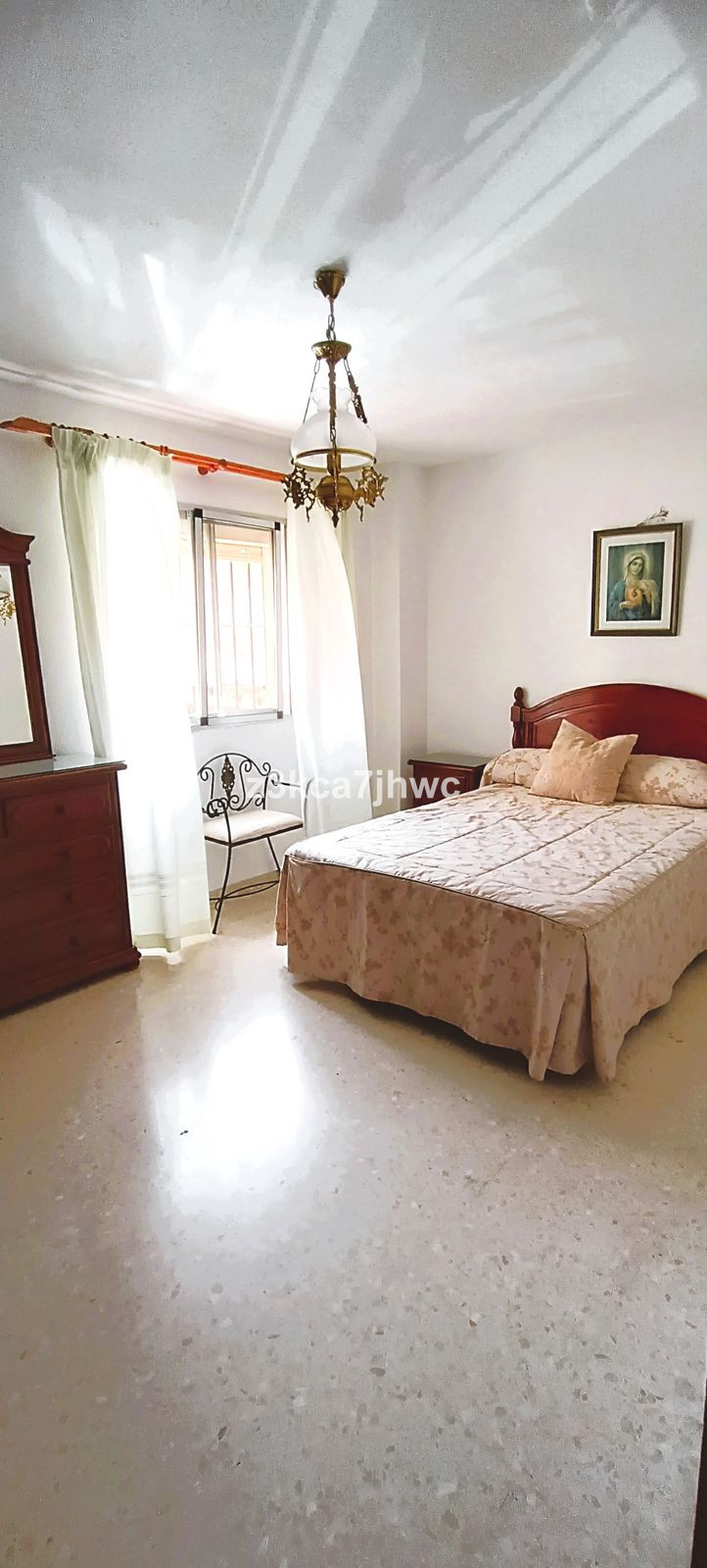 3 Bedroom Apartment for Sale in Estepona — 8