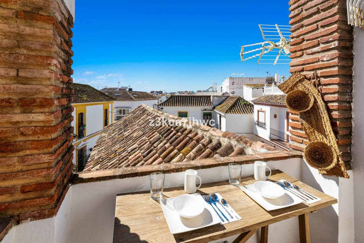 2 Bedroom Villa for Sale in Estepona — 7