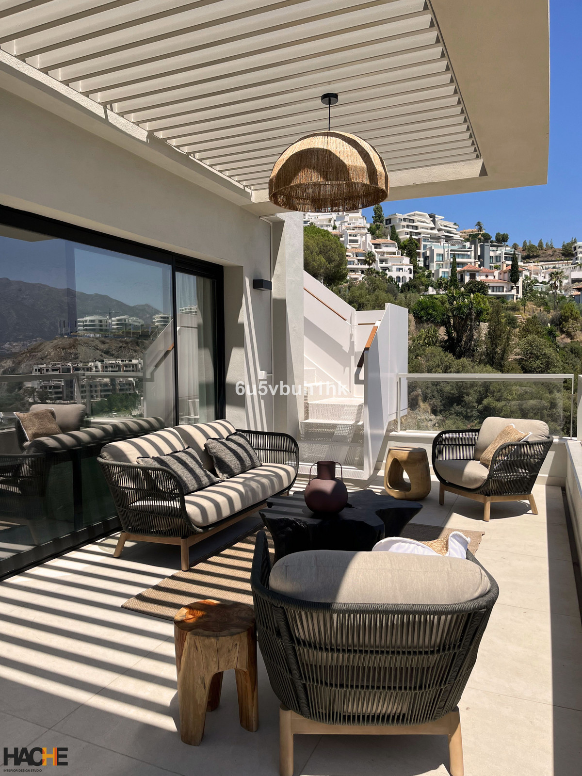 3 Bedroom Apartment for Sale in La Quinta — 2