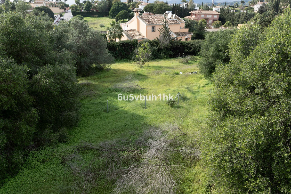 Plot for Sale in Bel Air — 5