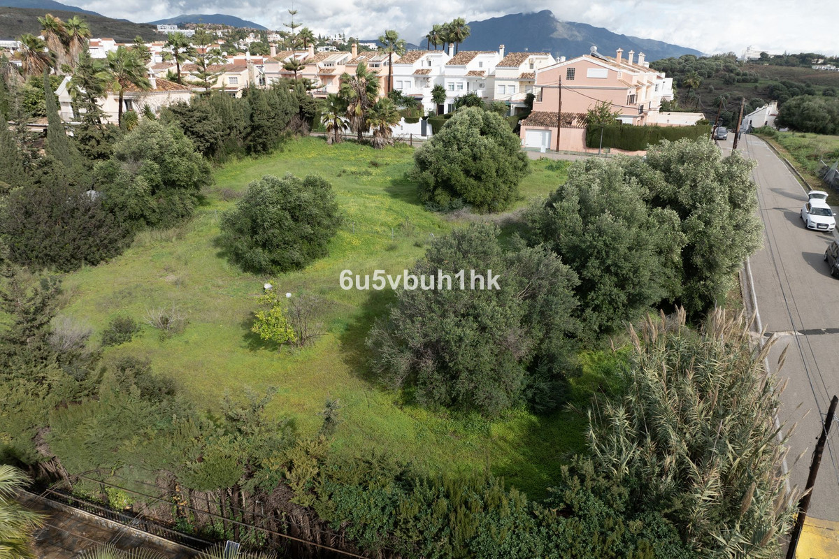 Plot for Sale in Bel Air — 9