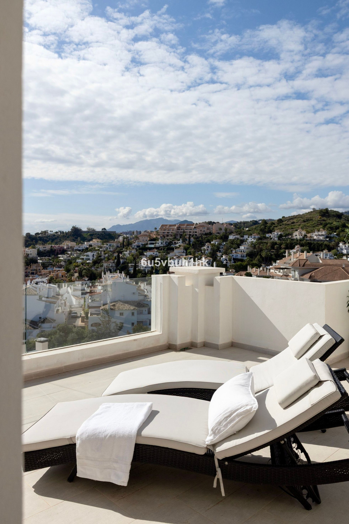 2 Bedroom Apartment for Sale in Marbella — 4