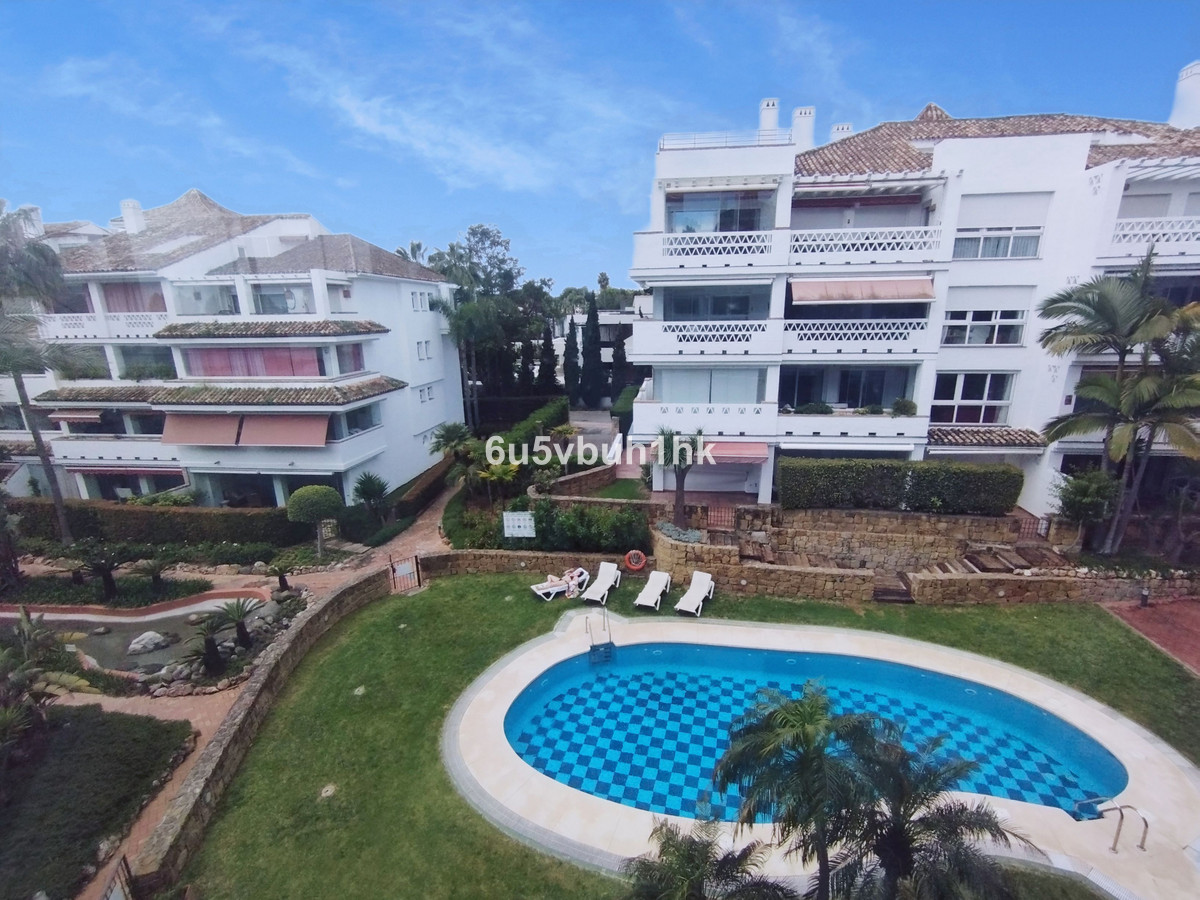2 Bedroom Apartment for Sale in Marbella — 2