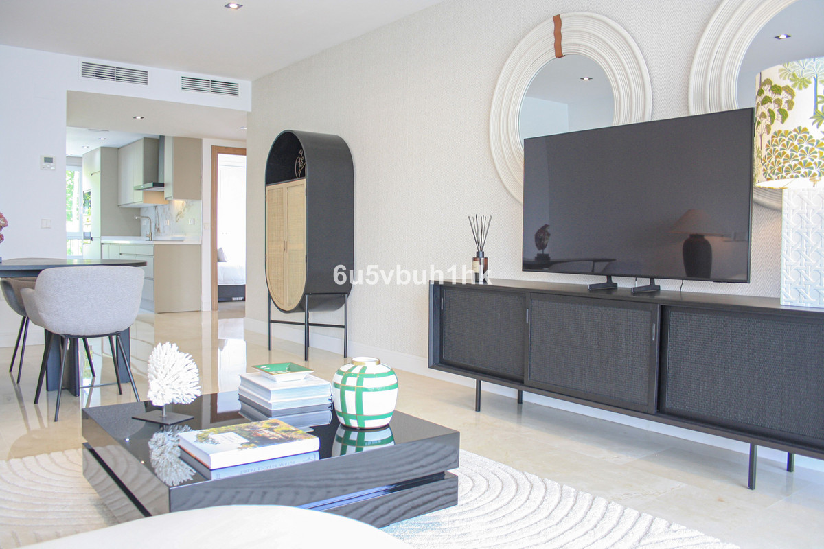 2 Bedroom Apartment for Sale in Marbella — 5