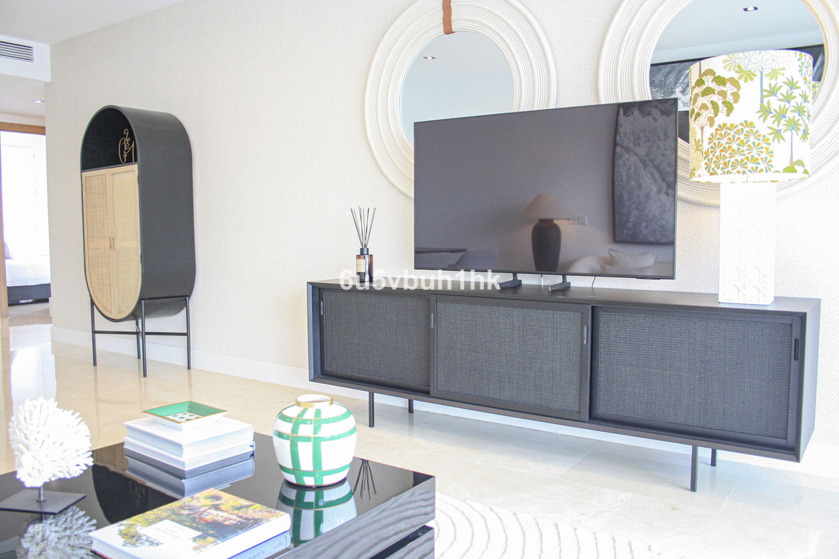 2 Bedroom Apartment for Sale in Marbella — 8