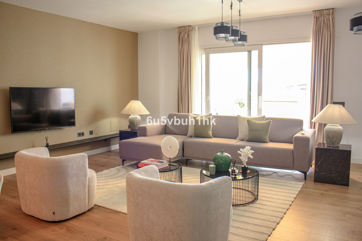4 Bedroom Apartment for Sale in Marbella — 7