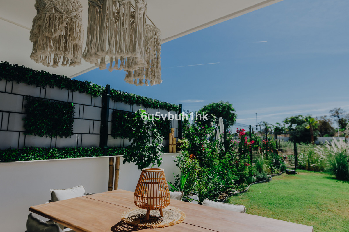 2 Bedroom Apartment for Sale in Estepona — 6