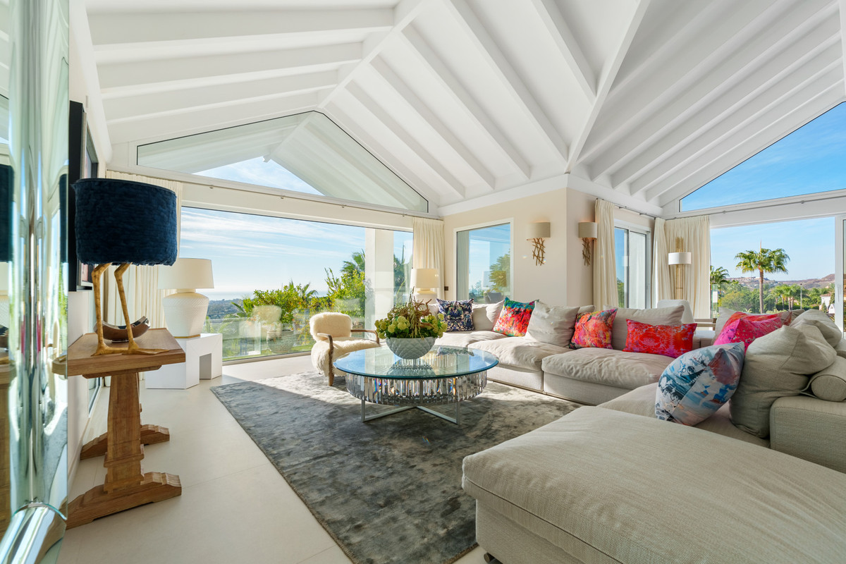 9 Bedroom Villa for Sale in Benahavís — 5