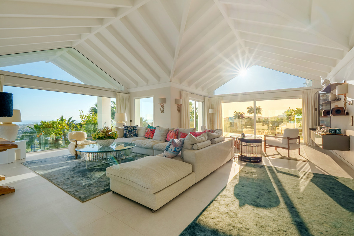 9 Bedroom Villa for Sale in Benahavís — 7