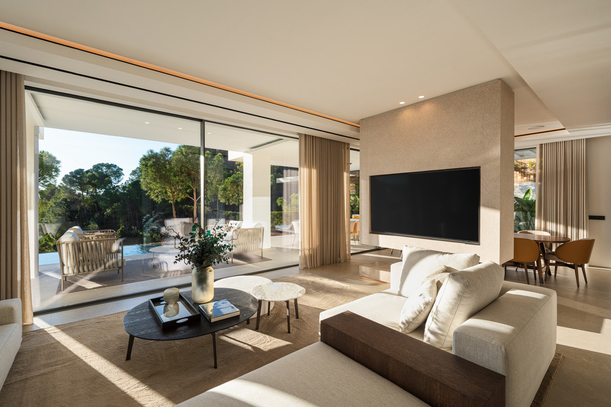 6 Bedroom Villa for Sale in La Quinta — 5