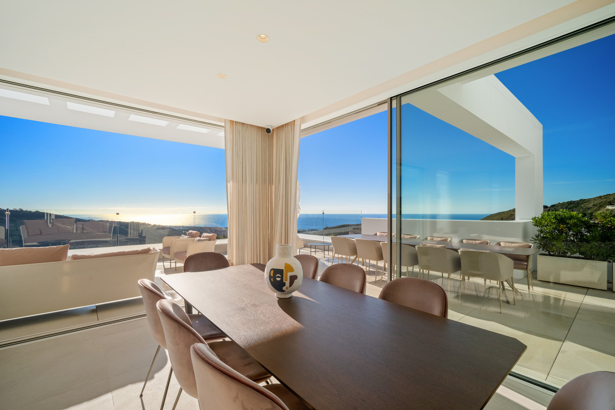 3 Bedroom Apartment for Sale in Ojén — 3
