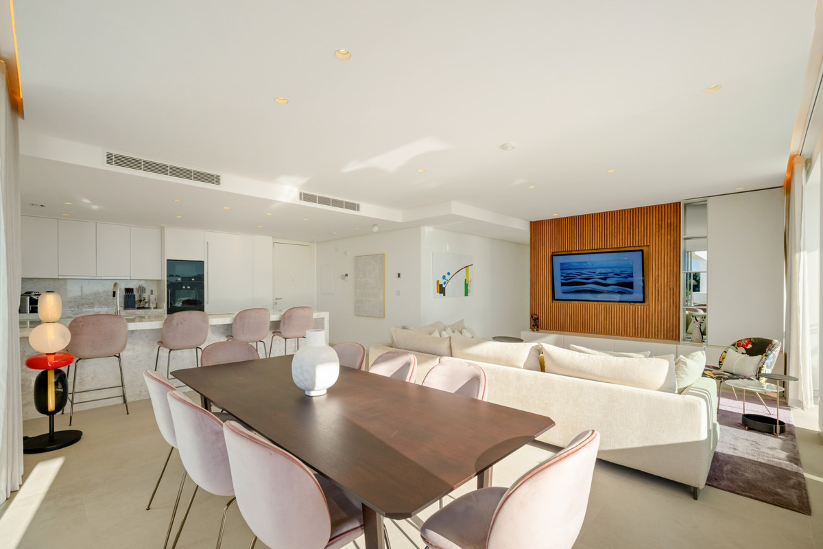 3 Bedroom Apartment for Sale in Ojén — 8
