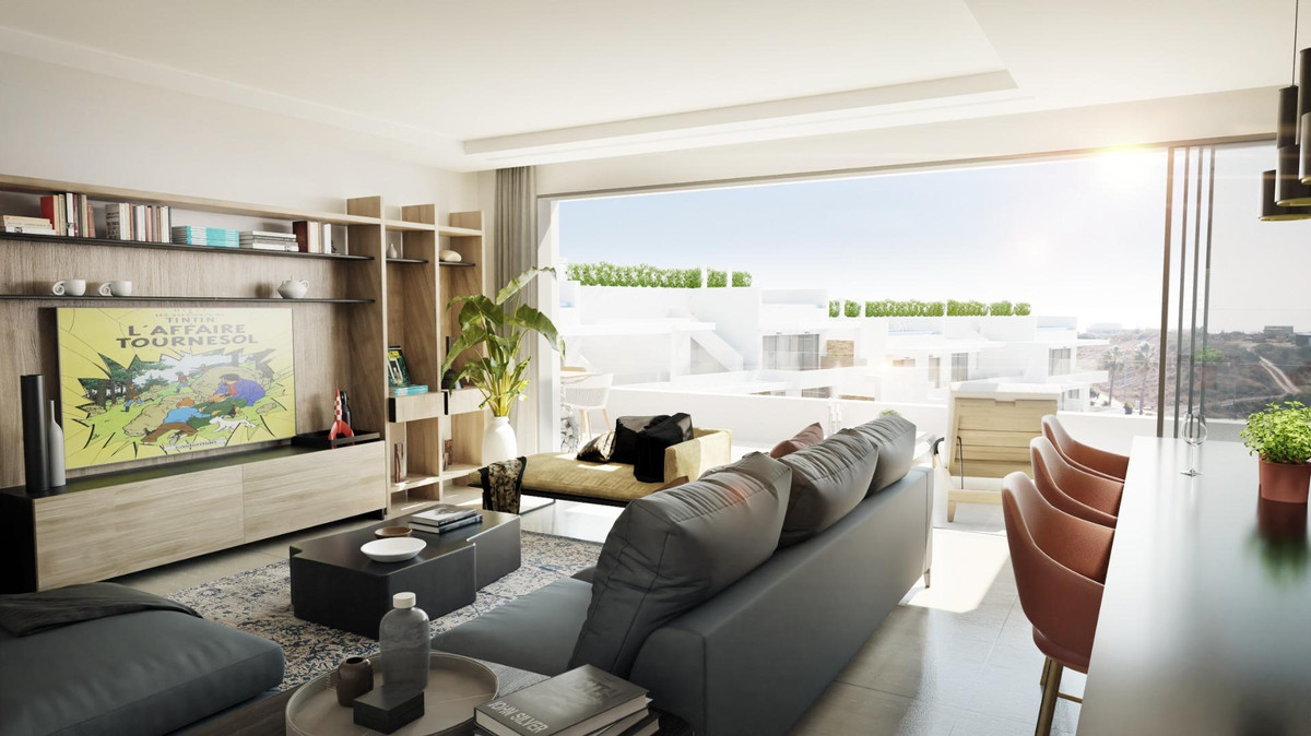 3 Bedroom Apartment for Sale in Estepona — 3
