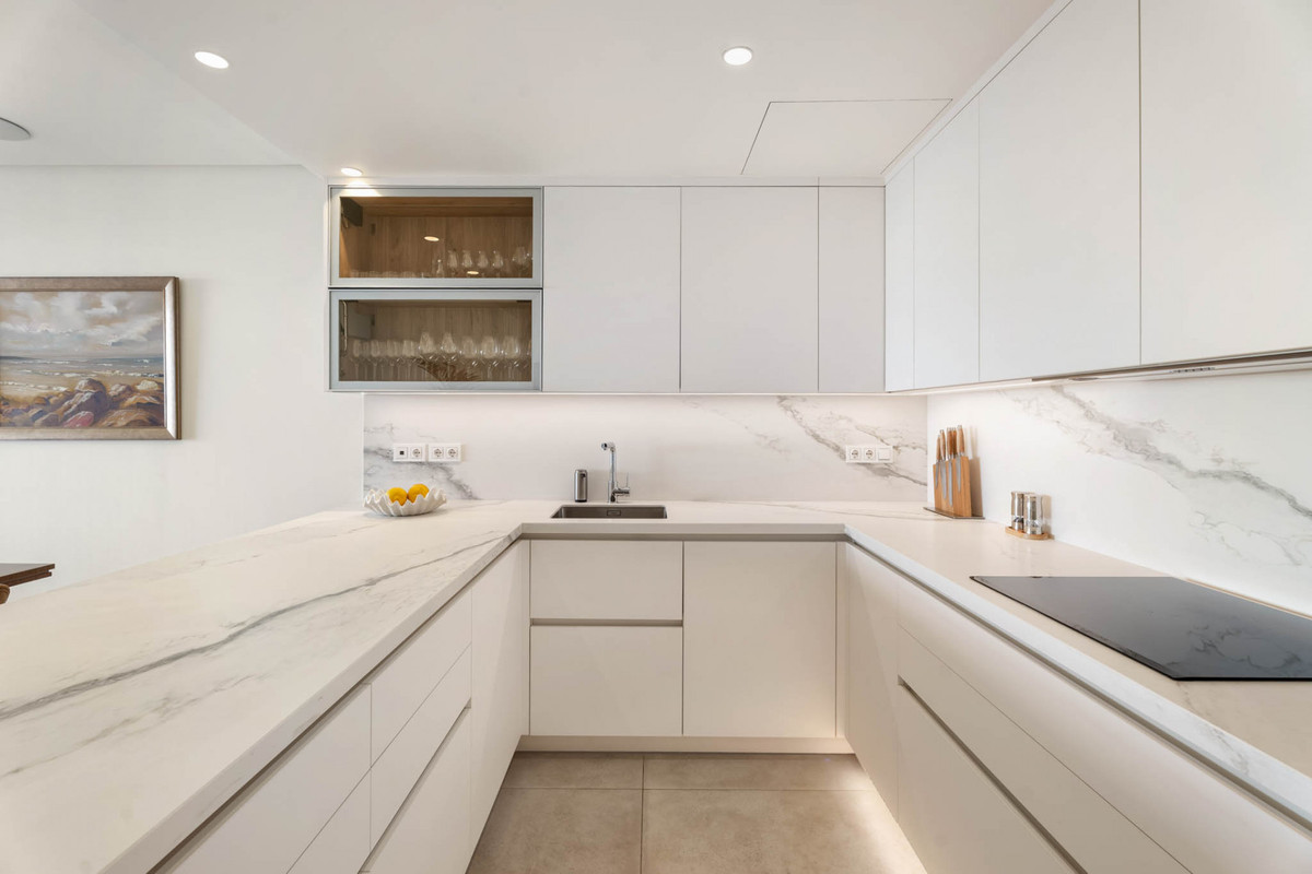 3 Bedroom Apartment for Sale in Ojén — 6