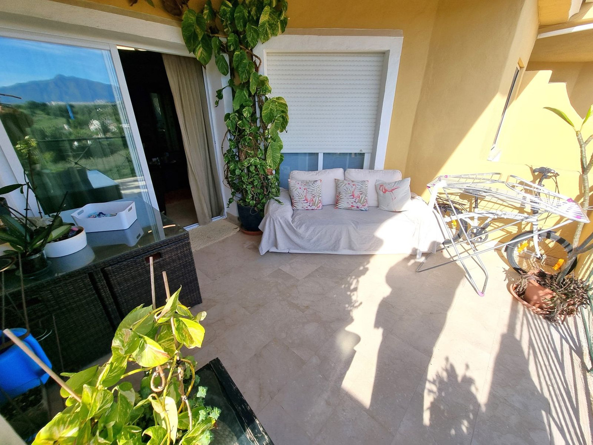 3 Bedroom Apartment for Sale in Estepona — 7