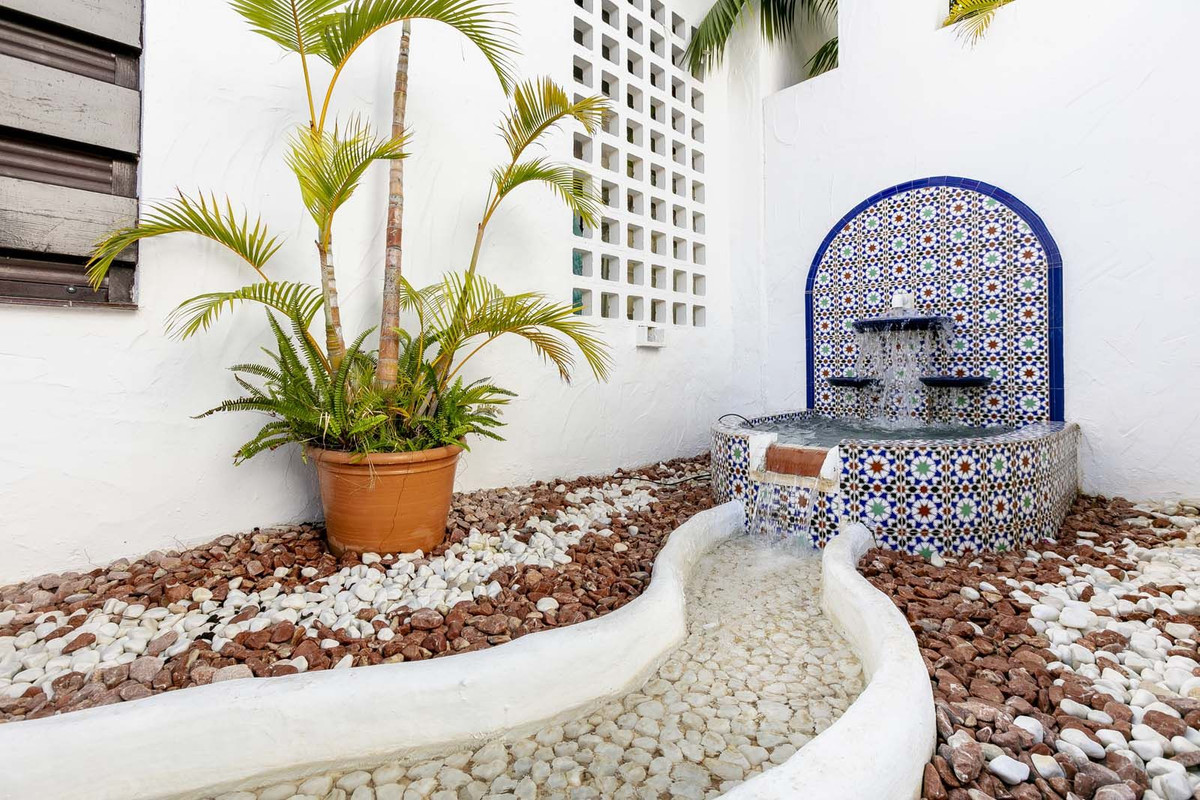 1 Bedroom Apartment for Sale in Nueva Andalucía