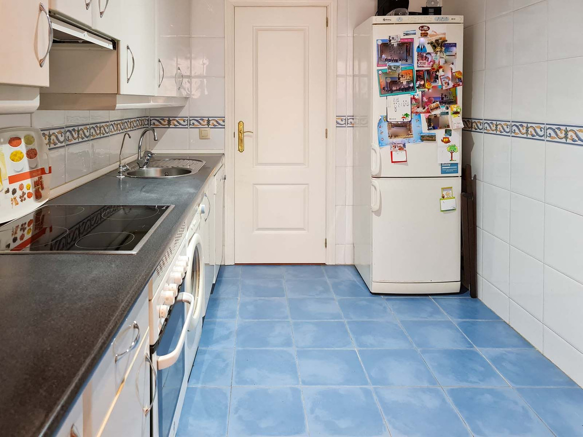 1 Bedroom Apartment for Sale in Nueva Andalucía — 8